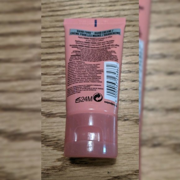 Soap & Glory Hand Food Hydrating Cream Original Pink 1.69 Fl Oz Travel Size - Picture 2 of 3